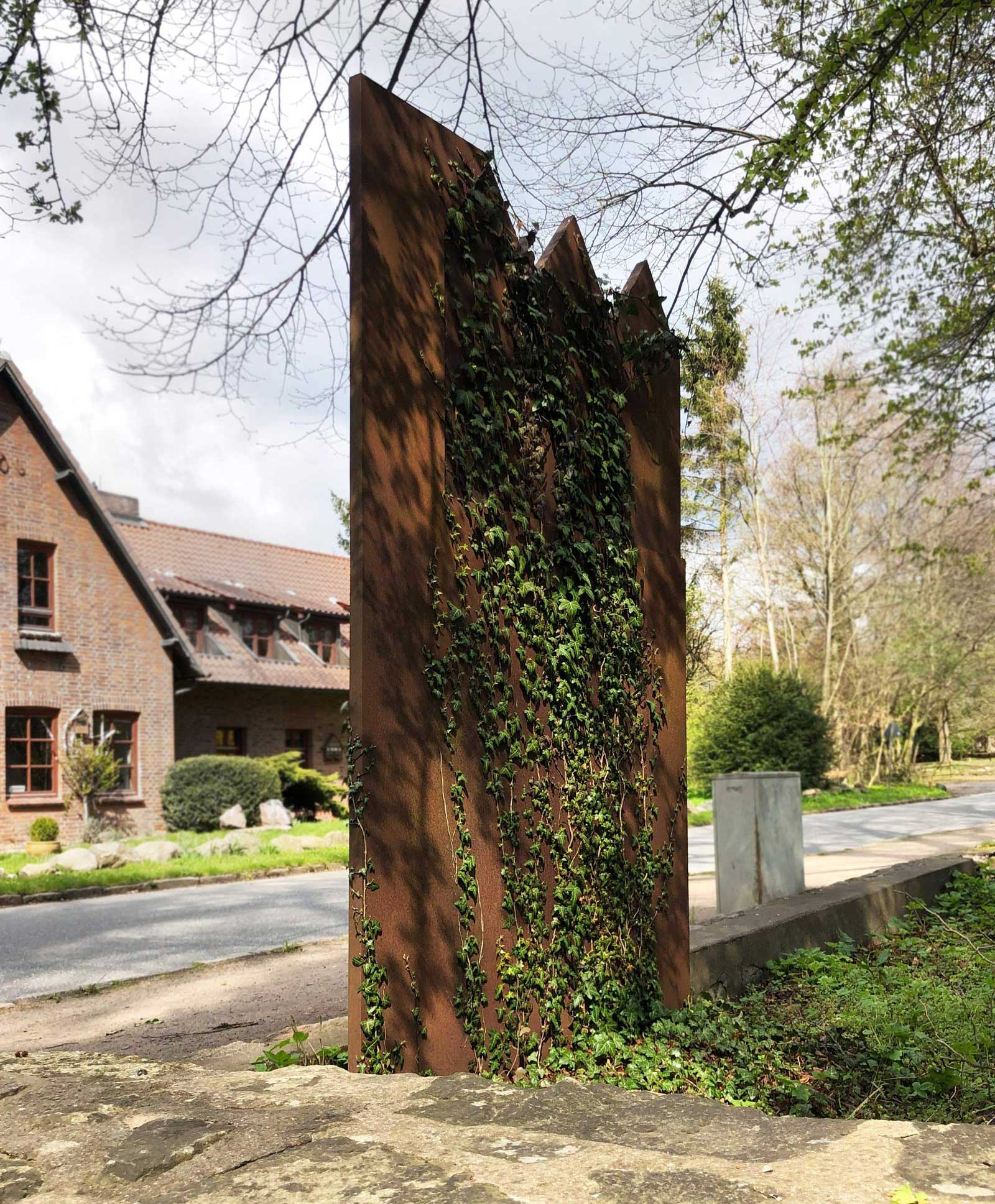 Kloster Nuetschau, Skulptur